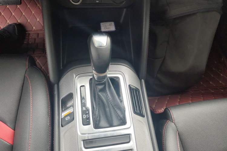 Used Changan CS55 2019 1.5T Automatic Xuan Dong Model China VI Standard
