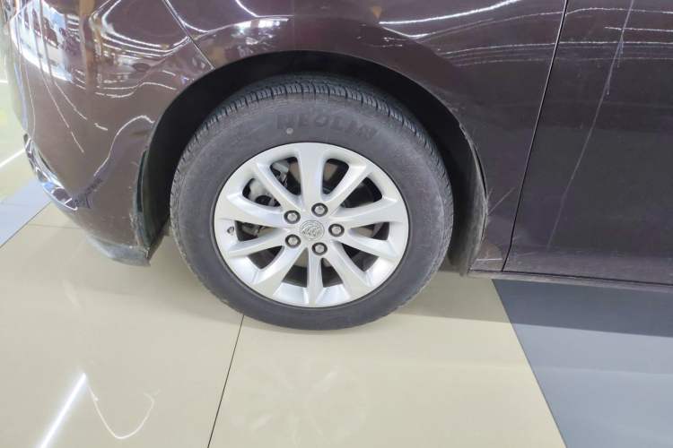 Used Buick GL8 2018 ES 28T Comfort Model China VI Standard