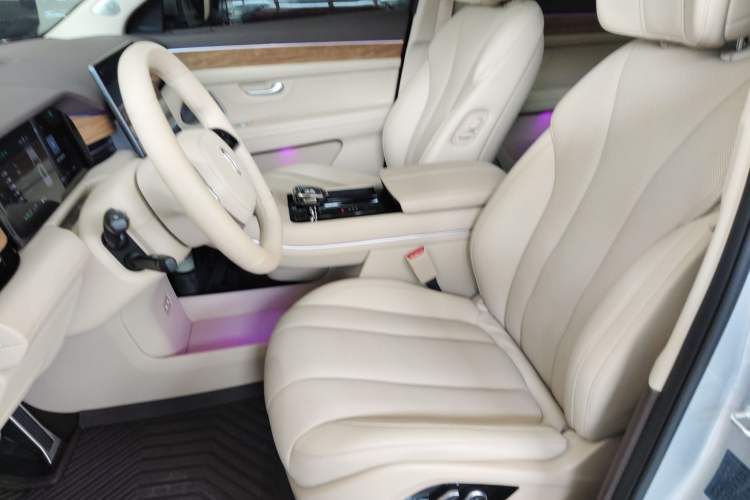 Used Hima AITO M7 2024 1.5T Rear-Drive Plus Version 5 Seats
