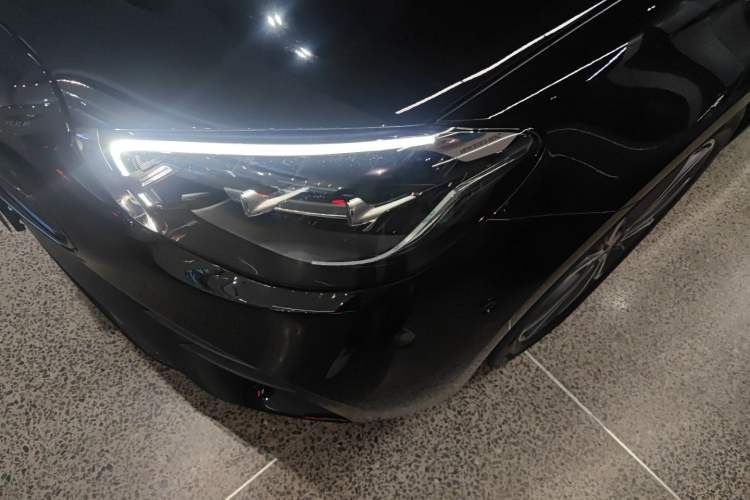 Used Mercedes-Benz E-Class 2021 Restyled E 300 L Sporty and Stylish Edition
