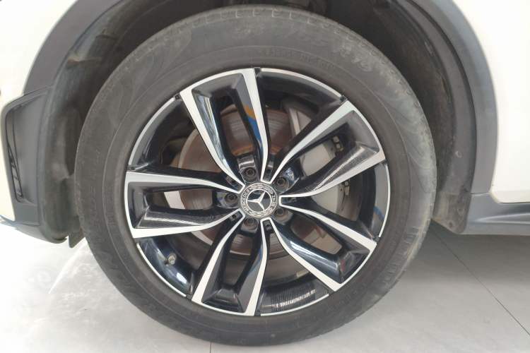 Used Mercedes-Benz GLC 2020 Facelift GLC 300 L 4MATIC Dynamic Edition