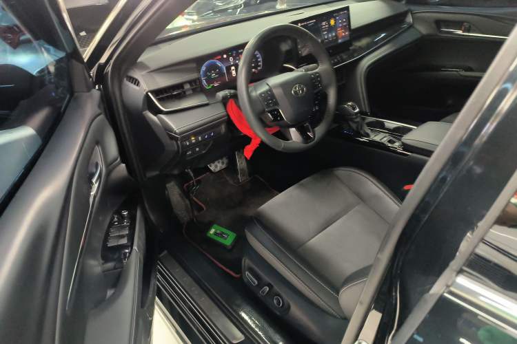 Used Toyota Camry 2024 Dual-Motor 2.0HS Sport Edition