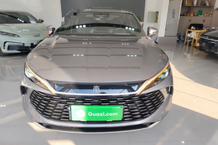 Used BYD Qin L 2025 DM-i Smart Drive 120KM Leading Model
