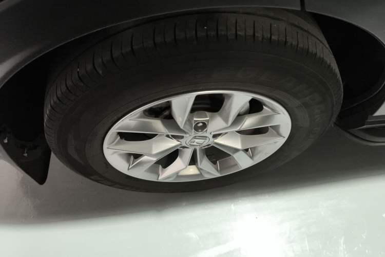 Used Honda CR-V 2023 240TURBO Two-Wheel-Drive Luxury Version 5 Seats
