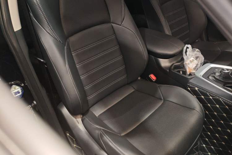 Used Toyota Wildlander 2023 Dual-Motor 2.5L E-CVT Four-Wheel Drive Prestige Edition