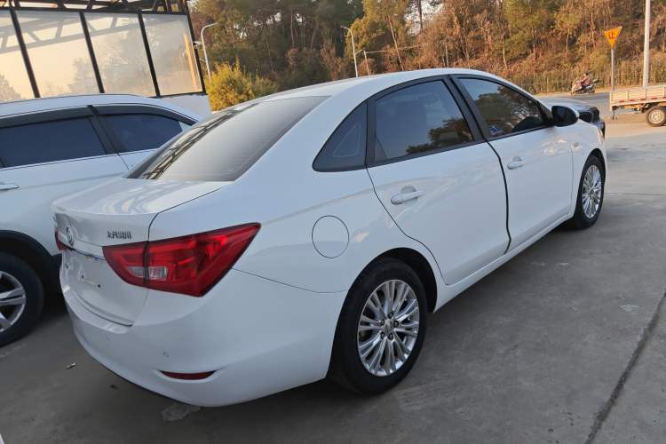 Used Buick GT 2017 15N Automatic Elite Version
