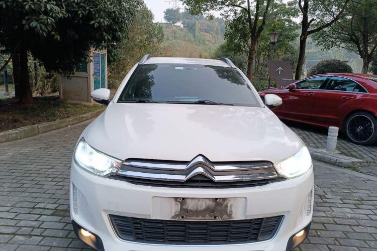 Used Citroen C3-XR 2015 1.6L Automatic Pioneer Model
