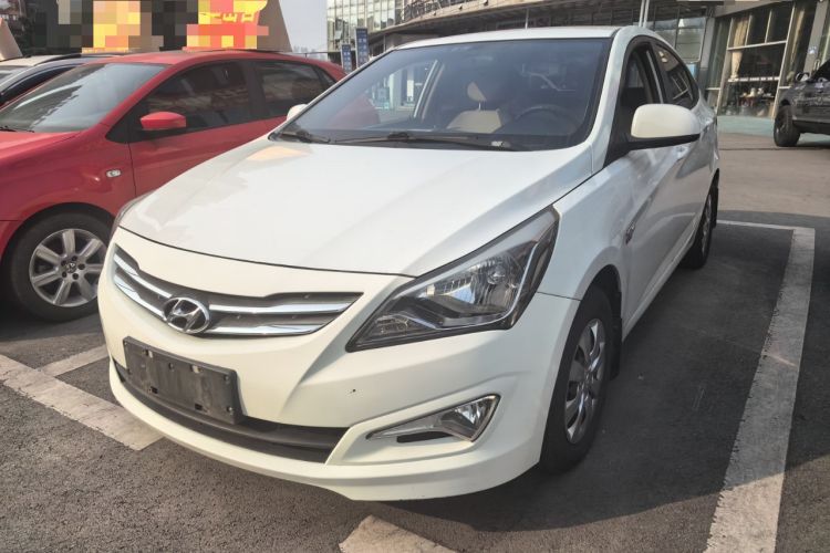 Used Hyundai Verna 2014 1.4L Manual Smart GLS Trim