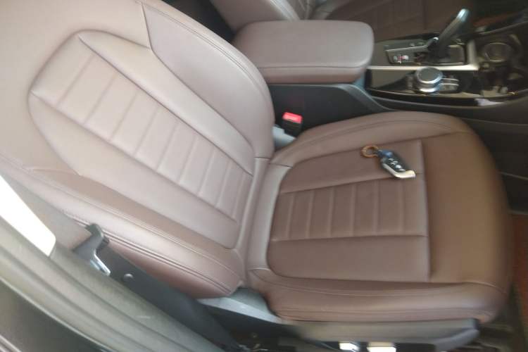 Used BMW X3 2018 xDrive25i Luxury Package China VI Emission Standard
