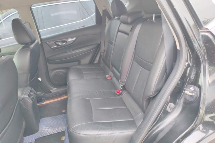 Used Nissan X-Trail 2017 2.0L CVT Comfort Edition 2WD
