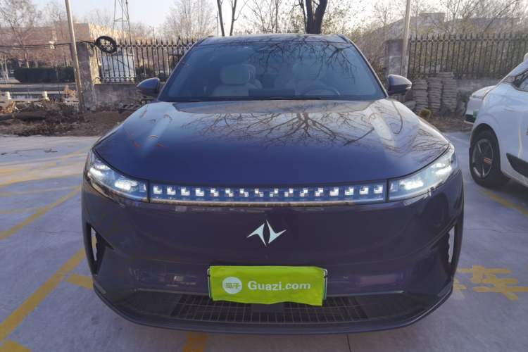 Used  eπ008 2024 636Max All-Electric Version 6 Seats
