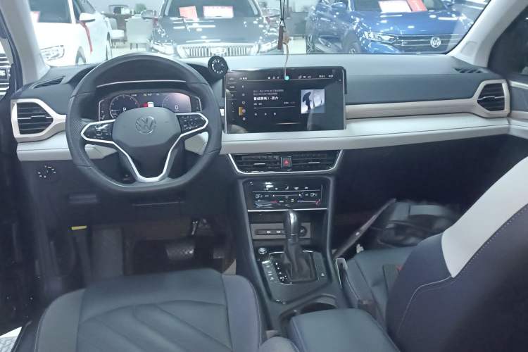 Used Volkswagen Tharu 2023 300TSI Two-Wheel-Drive Full Moon Edition