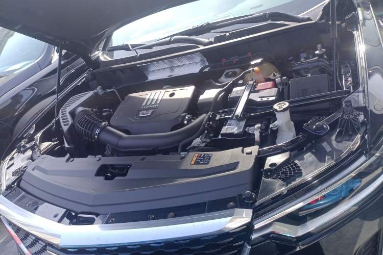 Used Cadillac XT6 2022 2.0T Six-Seater Four-Wheel Drive Luxury Version
