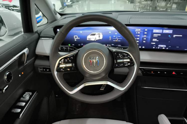 Used Buick GL8 2025 Lu Zun Deluxe Edition
