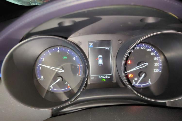 Used Toyota C-HR 2018 2.0L Luxury Edition China VI Standard