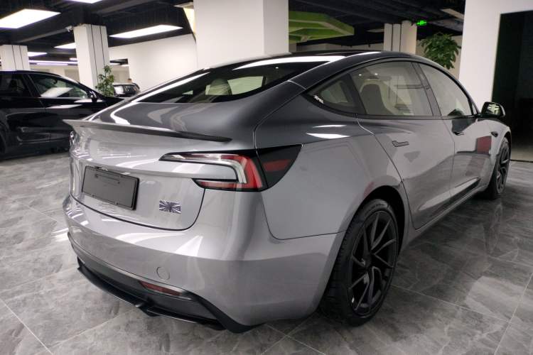 Used Tesla Model 3 2024 High-Performance All-Wheel-Drive Version
