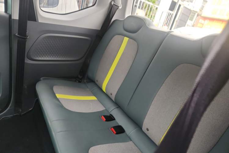 Used Wuling Hongguang MINIEV 2022 GAMEBOY 200km Gaming Edition with Lithium Iron Phosphate
