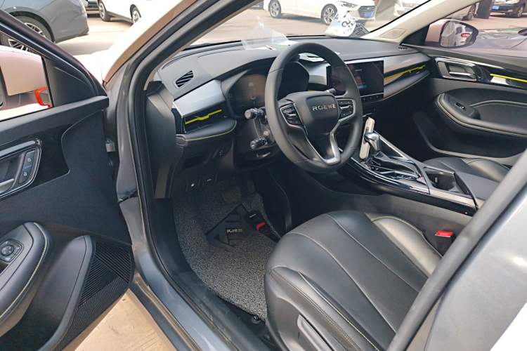 Used Roewe i5 2021 Revised Version 1.5L CVT Diamond Edition