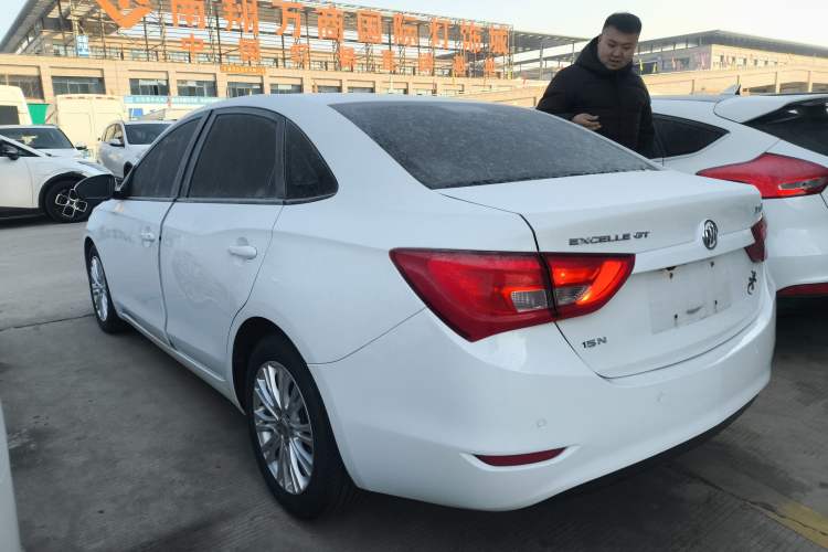 Used Buick GT 2015 15N Automatic Elite Version
