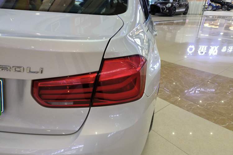 Used BMW 3 Series 2017 320Li Fashion Model

