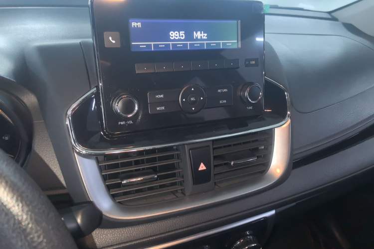 Used Toyota YARiS L 2021 X-Trail 1.5L CVT Luxury Edition