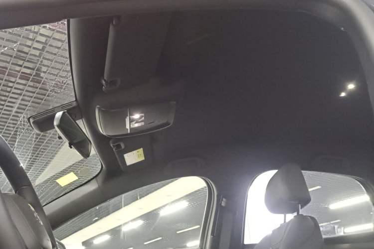 Used BYD Qin PLUS 2024 HONOR Edition DM-i 55KM Leading Model
