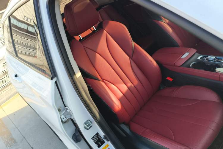 Used Changan CS75 PLUS 2021 1.5T Automatic Luxury Version
