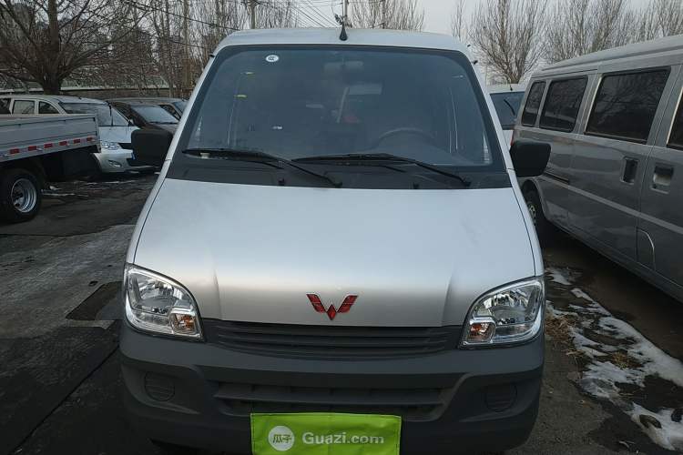 Used Wuling Zhiguang 2023 1.5L Practical Version 5/7 Seats
