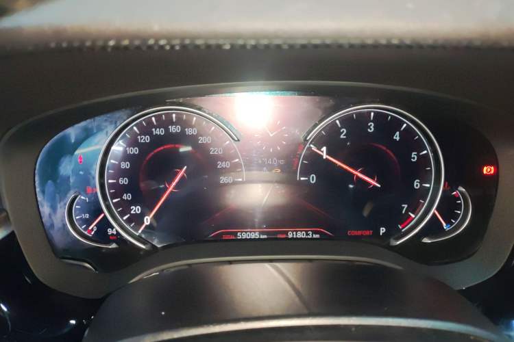 Used BMW 5 Series 2018 Restyled 530Li Leading Edition M Sport Package
