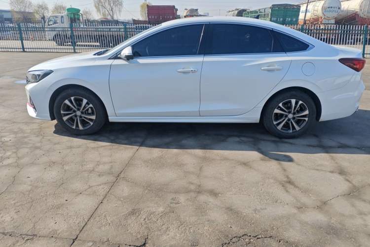 Used Changan Eado 2024 PLUS Blue Whale NE 1.4T GDI DCT High-Energy Edition
