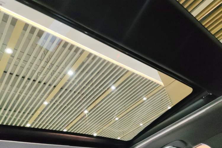 Used Toyota Camry 2021 2.5G Luxury Edition
