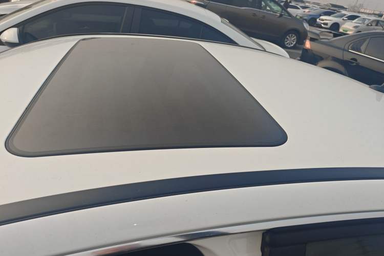 Used Mercedes-Benz C-Class 2013 C 180 Classic Grand Edition
