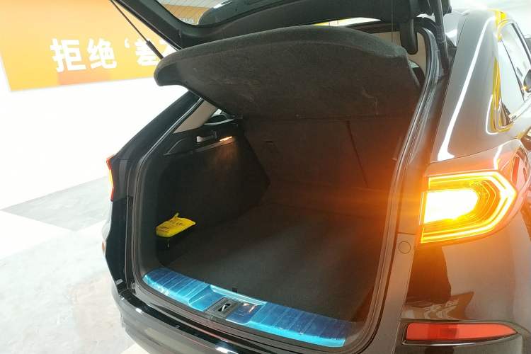 Used Honda Avancier 2017 240TURBO Two-Wheel Drive Premium Edition
