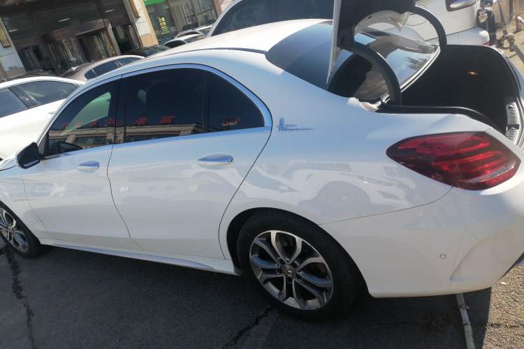 Used Mercedes-Benz C-Class 2017 Restyled C 180 L Fashion Edition Sport Version