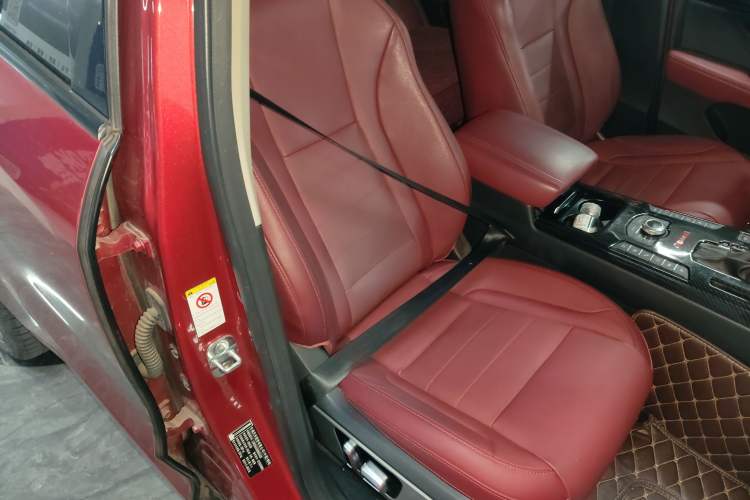 Used Wey VV5 2017 2.0T Flagship Edition
