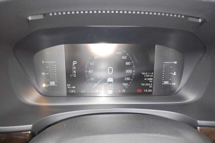 Used Volvo S90 2017 T4 Zhiyuan Edition