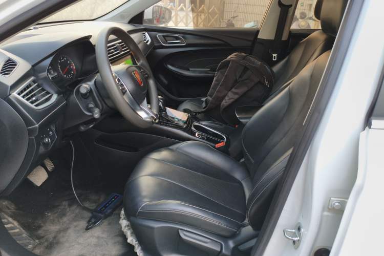Used Roewe i5 2019 1.5L Automatic 4G Connected Langhao Edition
