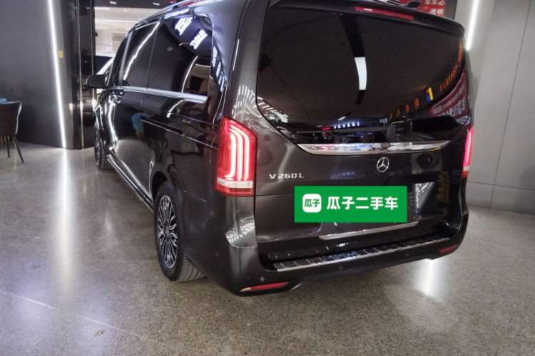 Used Mercedes-Benz V-Class 2020 V 260 L Long-wheelbase Luxury Edition