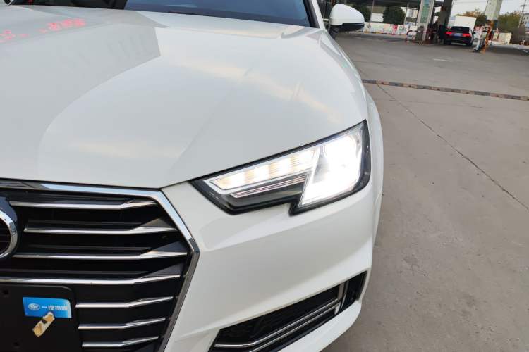 Used Audi A4L 2019 35 TFSI Ambition China VI