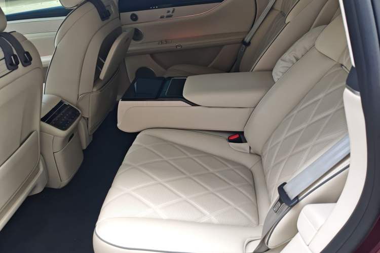 Used Hima Stelato S9 2024 All-Electric Ultra Four-Wheel-Drive Flagship Edition