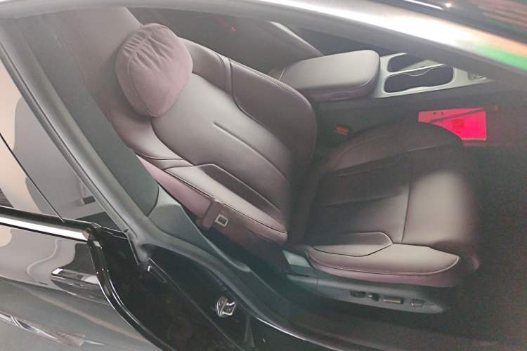 Used Nio ET5T 2024 75kWh Touring