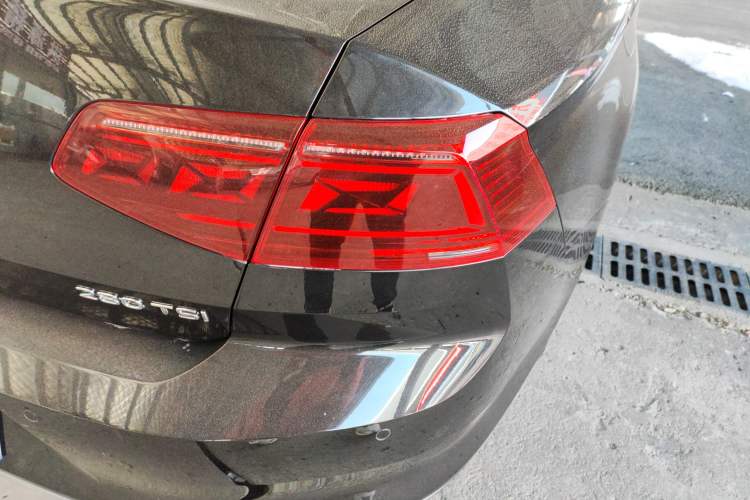 Used Volkswagen Magotan 2025 Zhongxiang Version 280TSI DSG Comfort Edition
