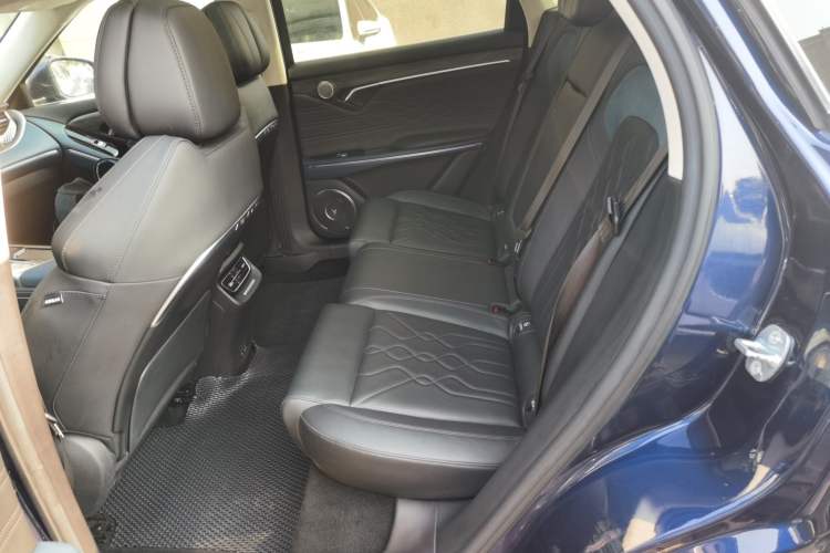 Used VOYAH FREE 2022 Four-Wheel Drive Ultra-Long Range Pure Electric Version
