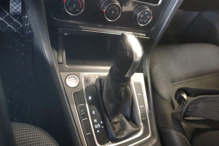 Used Volkswagen Golf 2020 280TSI DSG Comfort Version
