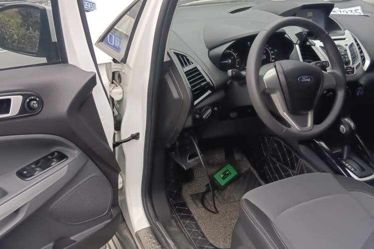 Used Ford EcoSport 2017 1.5L Automatic Trend Model
