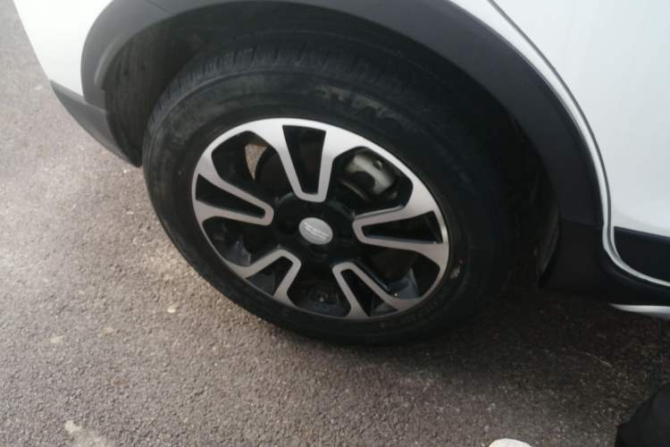 Used Geely Auto Vision X3 2017 1.5L Automatic Elite Model
