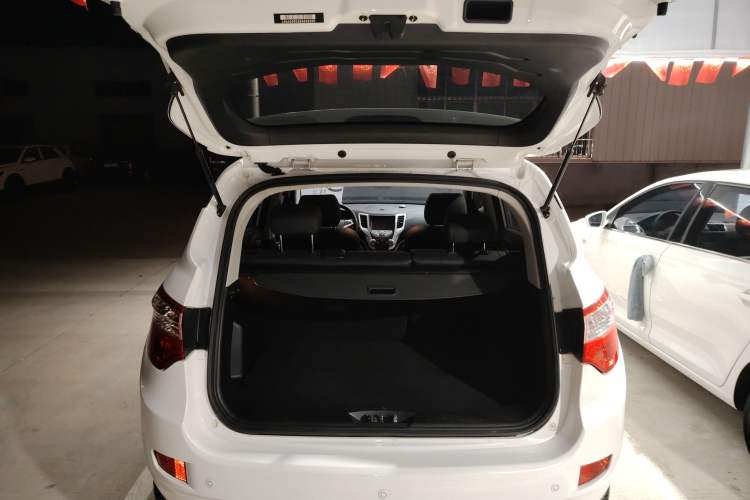 Used Changan CS35 2016 1.6L Automatic Luxury Model China V Standard