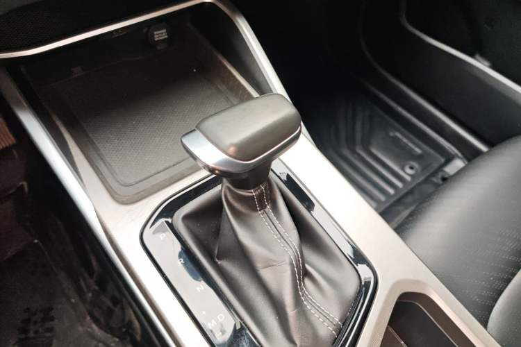 Used Geely Auto Emgrand 2022 4th Generation 1.5L CVT Luxury Model