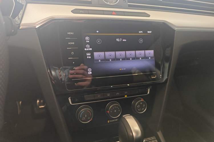 Used Volkswagen Magotan 2025 Zhongxiang Version 280TSI DSG Comfort Edition
