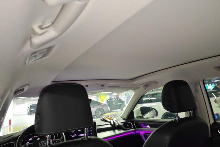 Used Volkswagen Tayron 2023 280TSI Two-Wheel-Drive Luxury Plus Advanced Version
